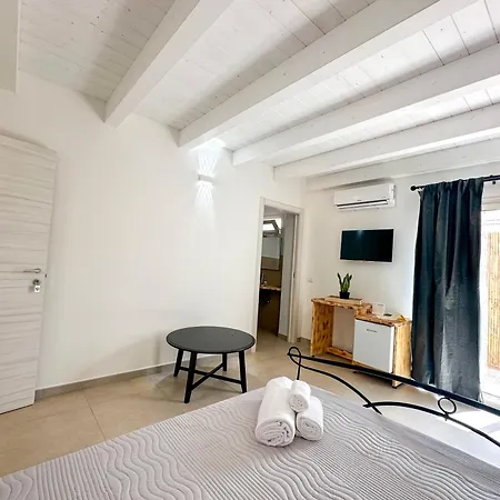 Guest house Civico 3 3*